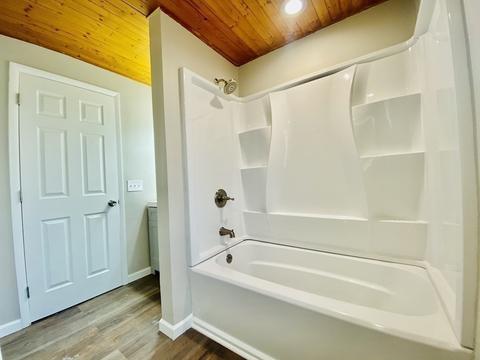 208 Wrentham Rd, Springfield, MA 01119 photo 15