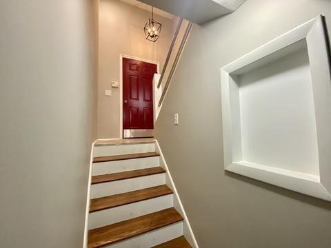 208 Wrentham Rd, Springfield, MA 01119 photo 3