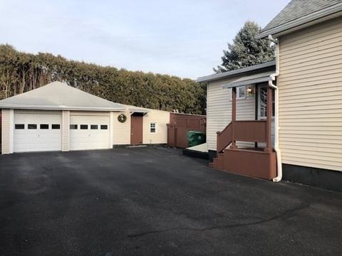 30 Lemay St, Chicopee, MA 01013 photo 2