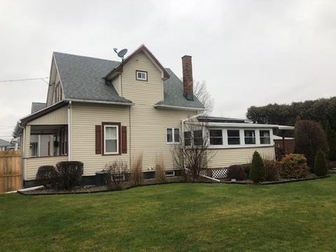 30 Lemay St, Chicopee, MA 01013 photo 3