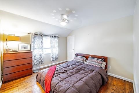 139 Abbott St, Springfield, MA 01118 photo 22
