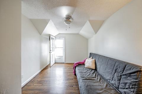 139 Abbott St, Springfield, MA 01118 photo 18