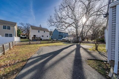 139 Abbott St, Springfield, MA 01118 photo 30