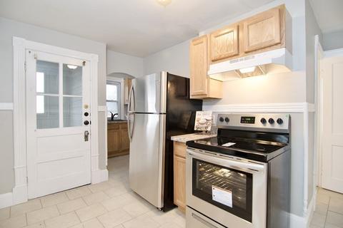 387 Page Blvd, Springfield, MA 01104 photo 10