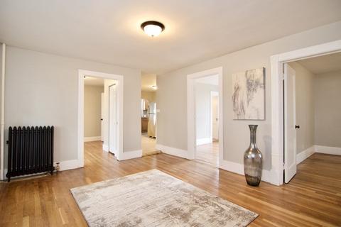 387 Page Blvd, Springfield, MA 01104 photo 7