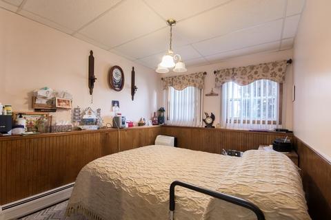 25 Eddy St, Fall River, MA 02723 photo 14