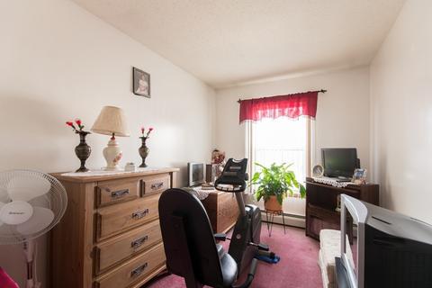 25 Eddy St, Fall River, MA 02723 photo 31