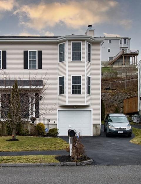 42 Honeysuckle Rd, Worcester, MA 01607 photo 1
