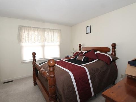 60 E Mountain St, Worcester, MA 01606 photo 9