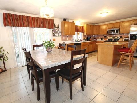 60 E Mountain St, Worcester, MA 01606 photo 4