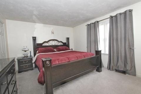 60 E Mountain St, Worcester, MA 01606 photo 7