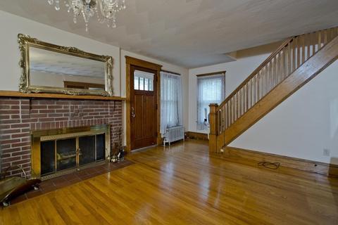 819 Saint James Ave, Springfield, MA 01104 photo 14