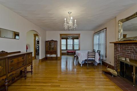 819 Saint James Ave, Springfield, MA 01104 photo 13