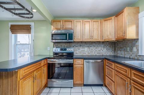 4 Arcadia St, Worcester, MA 01604 photo 16