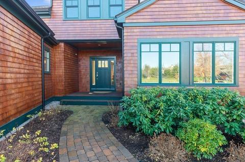 28 Raynor Dr, Hingham, MA 02043 photo 2