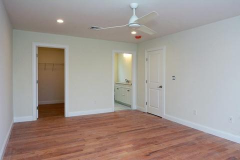 8 Overlook Dr, Danvers, MA 01923 photo 18