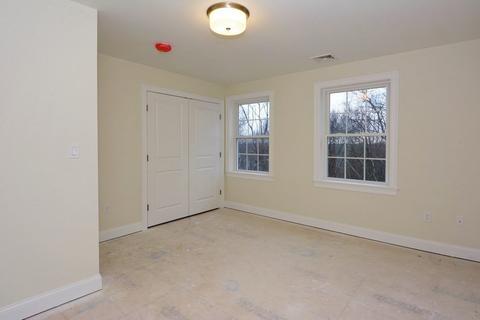 8 Overlook Dr, Danvers, MA 01923 photo 32