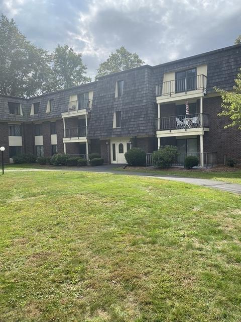 4700 N Main St #2F, Fall River, MA 02720 photo 1