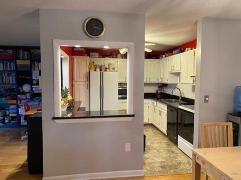 4700 N Main St #2F, Fall River, MA 02720 photo 5