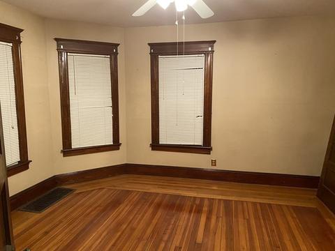 92 Alden St, Springfield, MA 01109 photo 7