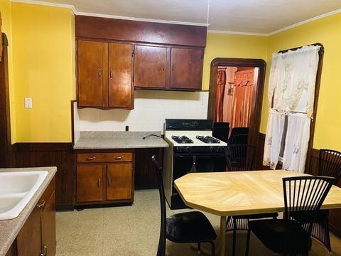 92 Alden St, Springfield, MA 01109 photo 13