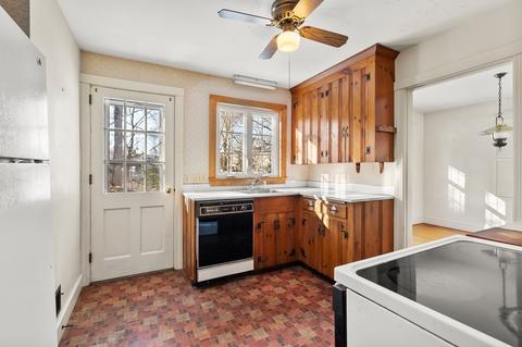 6 Beverly Ave, Marblehead, MA 01945 photo 16