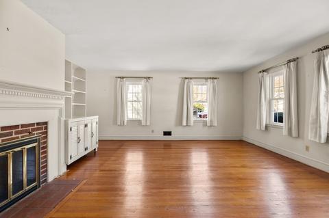 6 Beverly Ave, Marblehead, MA 01945 photo 10