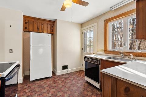 6 Beverly Ave, Marblehead, MA 01945 photo 18