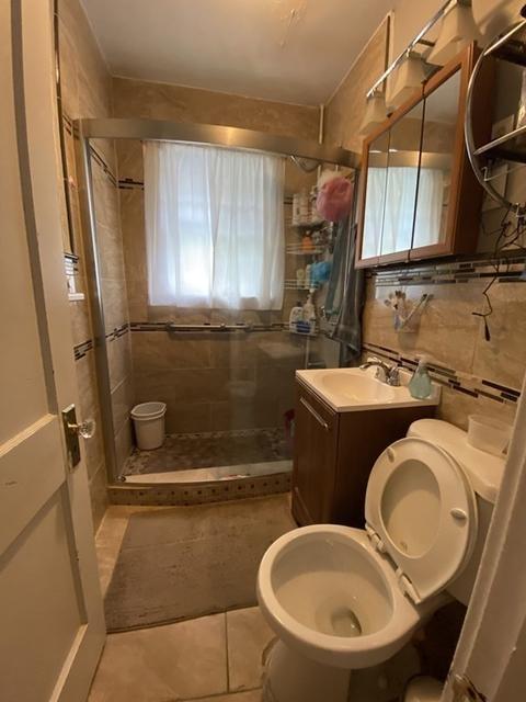 19 Maplewood Ave, Everett, MA 02149 photo 12
