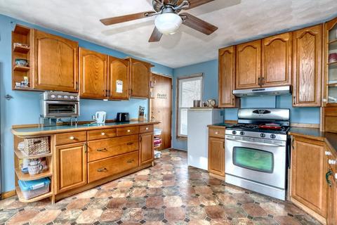 75 Marshall St, Somerville, MA 02145 photo 3