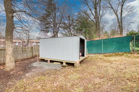 23 Kerry Dr, Springfield, MA 01118 photo 22