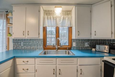 23 Kerry Dr, Springfield, MA 01118 photo 11