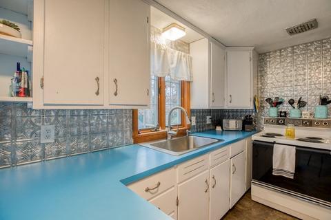 23 Kerry Dr, Springfield, MA 01118 photo 10