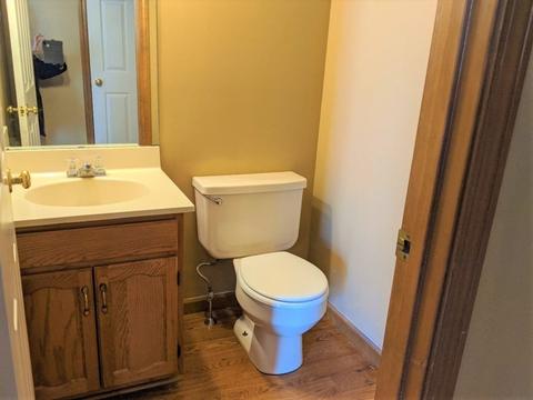 40 Luden St, Springfield, MA 01118 photo 5