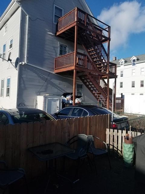 71 Davis St, Fall River, MA 02720 photo 2