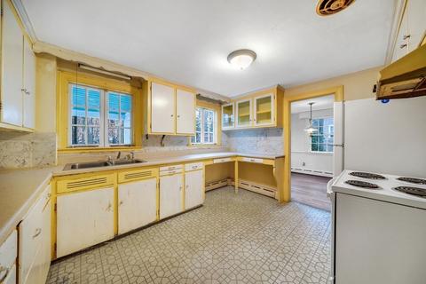 74 Ledgewood Rd, Dedham, MA 02026 photo 5