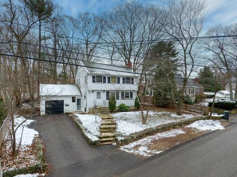 74 Ledgewood Rd, Dedham, MA 02026 photo 1