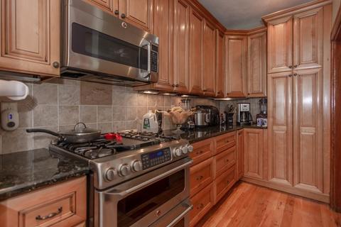 27 Shute St, Everett, MA 02149 photo 11