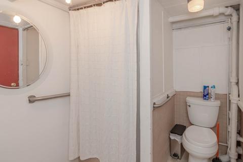 27 Shute St, Everett, MA 02149 photo 28