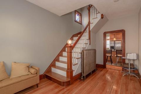 27 Shute St, Everett, MA 02149 photo 10