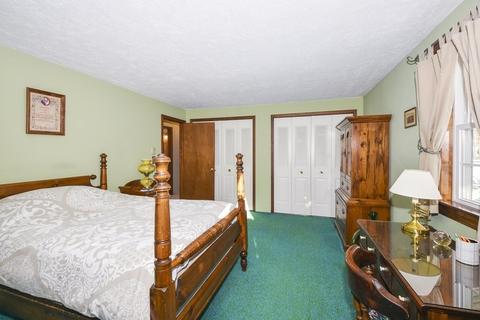 13 Ashview Dr, Spencer, MA 01562 photo 11
