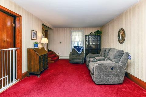 331 Sprague St, Dedham, MA 02026 photo 6