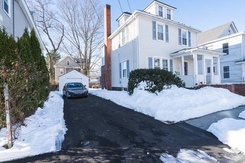 39 Webber St, Lowell, MA 01851 photo 2