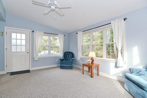 16 Blackington Rd, Foxboro, MA 02035 photo 13