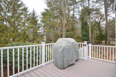 16 Blackington Rd, Foxboro, MA 02035 photo 3