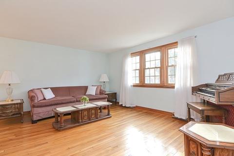 16 Blackington Rd, Foxboro, MA 02035 photo 5