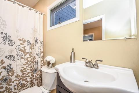 66 Cherry St, Gardner, MA 01440 photo 25