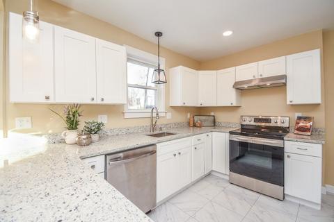 66 Cherry St, Gardner, MA 01440 photo 9