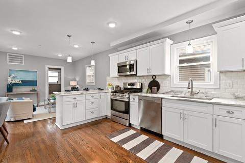 18 Everett Ave #2, Somerville, MA 02145 photo 1