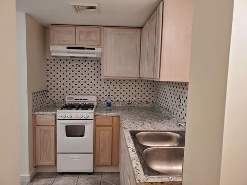 328 French St, Fall River, MA 02720 photo 18